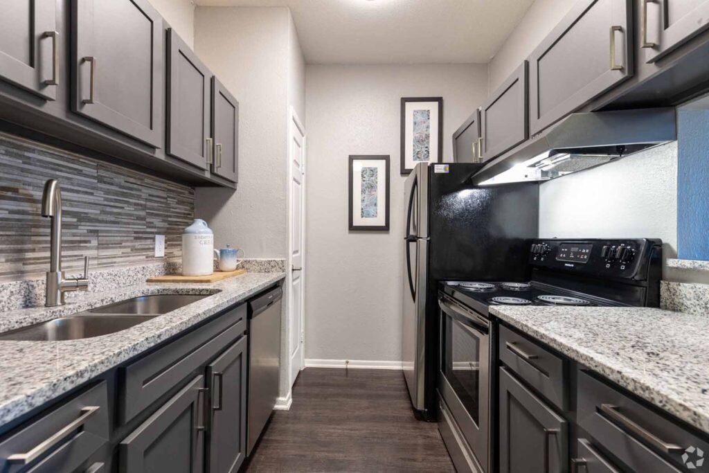 kitchen - The Wilcrest - Corridor at Westchase