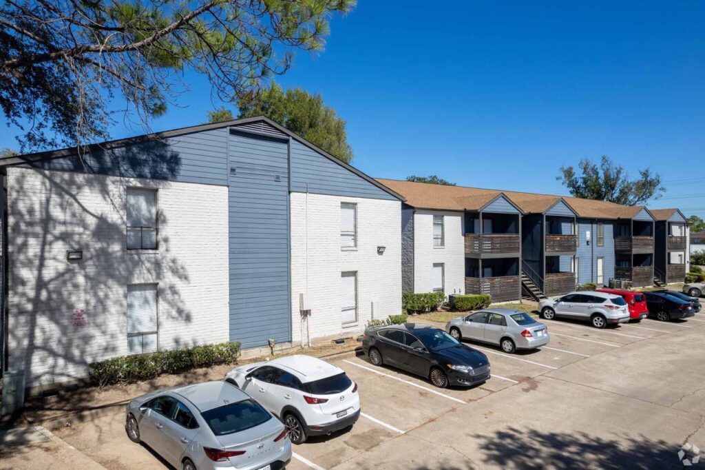 exterior - Corridor at Westchase