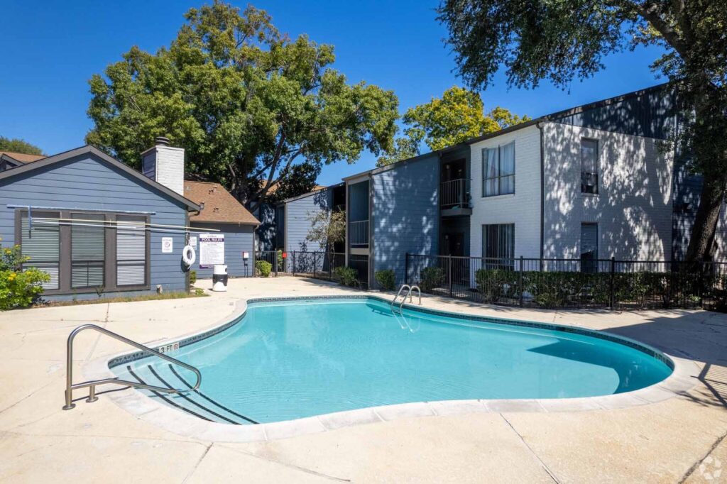 pool - Corridor at Westchase